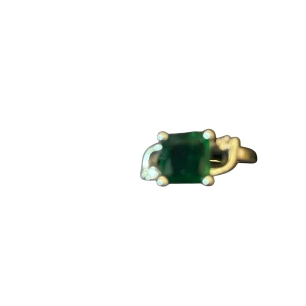 Simulated emerald ring - Picture 5 of 8